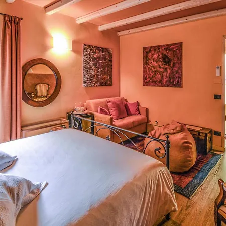 Beautiful In With Sauna